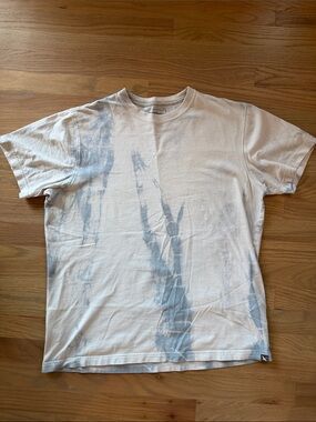 Eddie Bauer White Tee with Light Gray Tie-Dye Accents